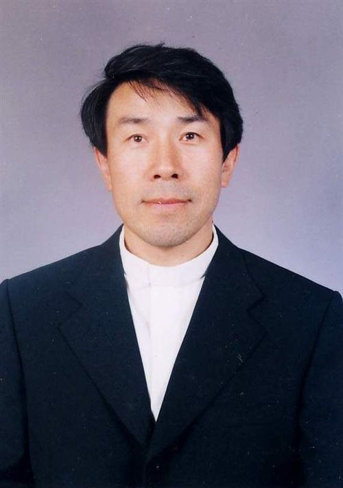 한정현 아우구스티노 신부